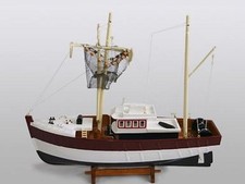 HANDMADE WOODEN TRAWLER MODEL
