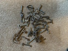 Various Vintage Keys