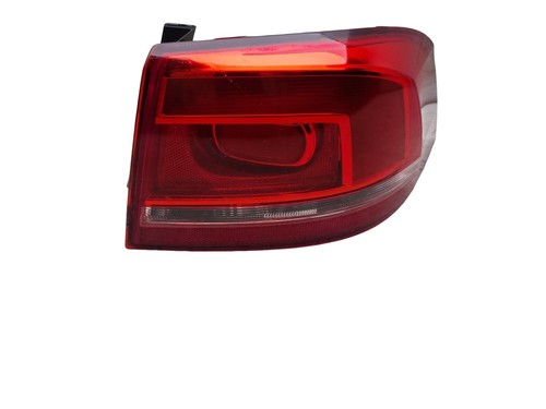 Volkswagen passat taillight - passat,