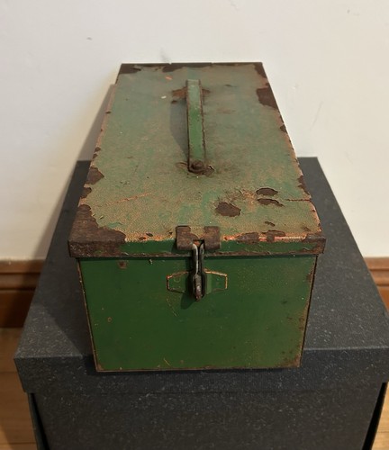 Vintage metal toolbox - vintage,