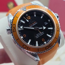 OMEGA Seamaster Planet Ocean