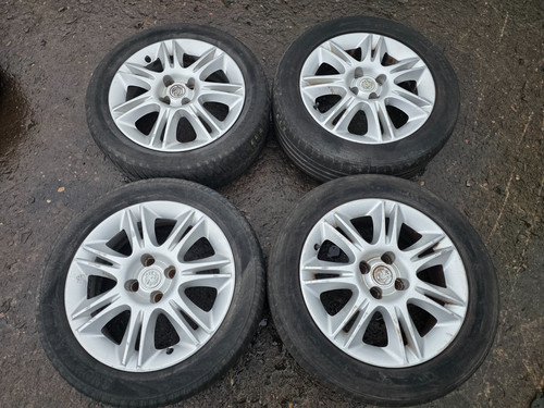 Vauxhall corsa set - d,