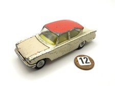 CORGI TOYS 234 FORD CONSUL CLASSIC DIECAST MODEL CAR 1961 BEIGE/PINK PLAY WORN