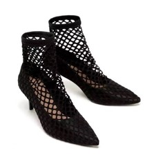 ZARA BLACK ANKLE BOOTS FISHNET