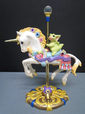 pocket dragons  'RIDING THE