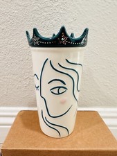 Starbucks 2017 Crown