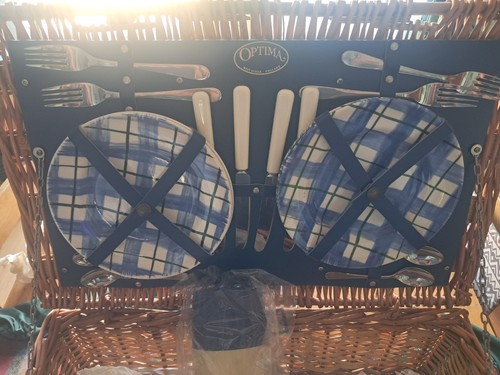 Vintage optima person picnic - person,