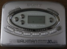 Sony WM-FX479 FM/AM Walkman