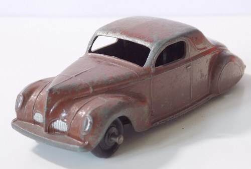1st time listing dinky toys - dinky,