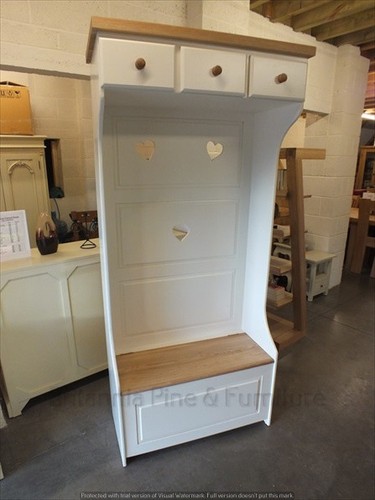 Painted monks bench - bench/, hall