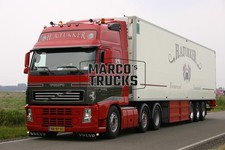 Truck Photo Volvo FH16 Refrigerated Semi Trailer Netherlands Red H.A. TUKKER H.A. #i2eo