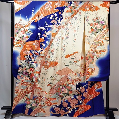 Vintage japanese silk furisode - japanese,
