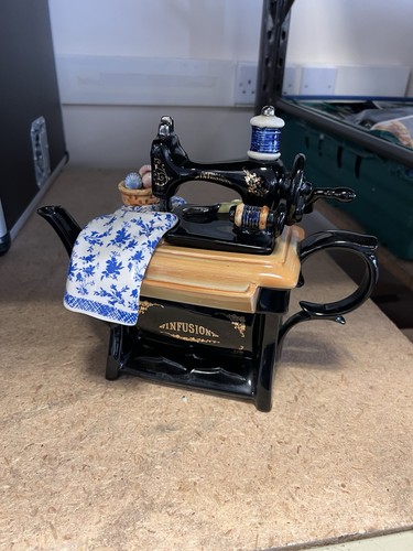 Paul cardew sewing machine - cardew,