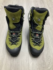 Lowa Alpine Expert GTX