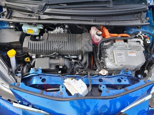 Toyota yaris hybrid mk3 - toyota,