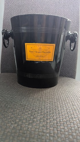 Vintage veuve clicquot - clicquot, oxford