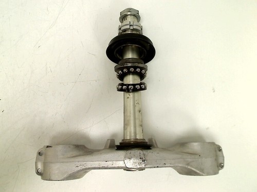 Front fork upper yoke suzuki - front,