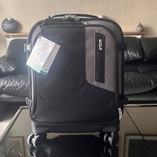 Briggs & Riley Explore International Wide-Body Spinner Black New With Tags