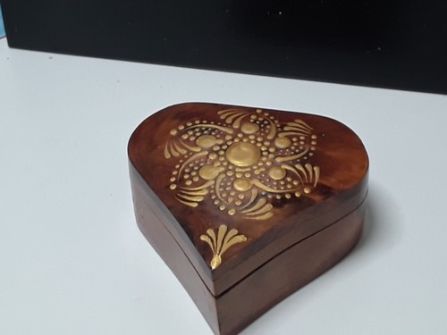 Heart shaped mini wooden box