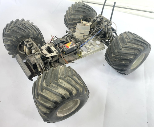 Kyosho usa nitro crusher 8 - nitro, 1/8