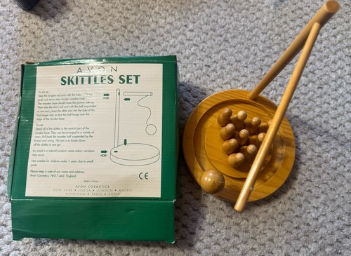 Avon mini wooden skittles - mini, set