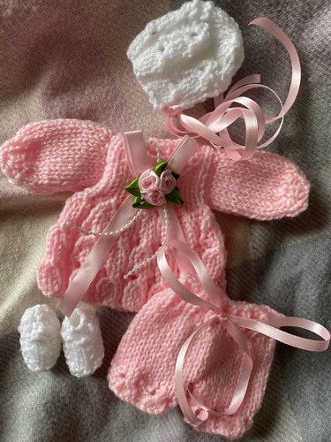 Hand knitted dolls - hand, to