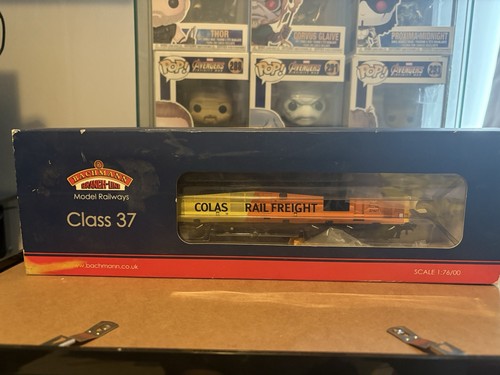 Bachmann class 37421 - class,