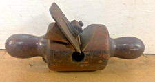 Antique Wooden Spoke Rounding