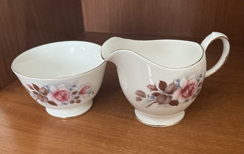 Vintage queen anne bone - anne,