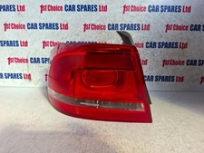 VOLKSWAGEN PASSAT SALOON 4DR