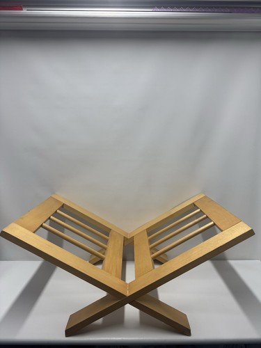 Wooden magazine rack - rack, –