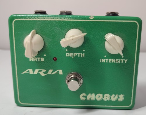 Aria chorus guitar effects - guitar,
