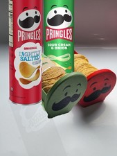 Pringles Crisp Slider  Lid Red And Green