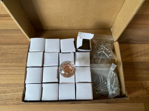Box crystal effect door - of,