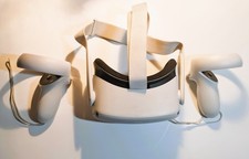 Oculus Meta Quest 2 128gb edition plus two controllers.