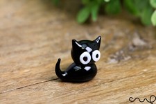 Small Black Glass Cat Ornament