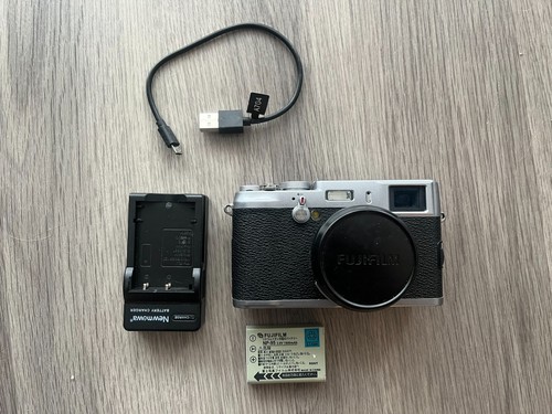 Fujifilm x100 silver - fujifilm, (used)