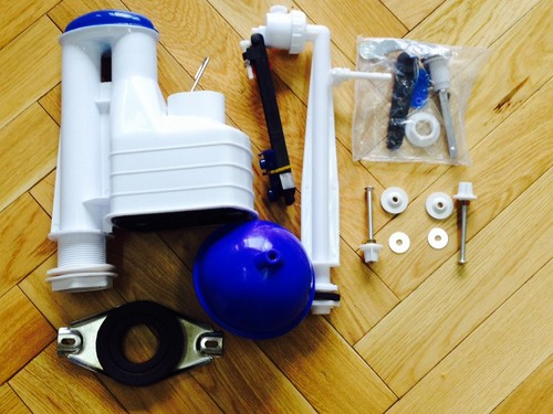 Toilet close coupled - , fittings