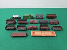 16 x HO/OO Gauge Model Railway