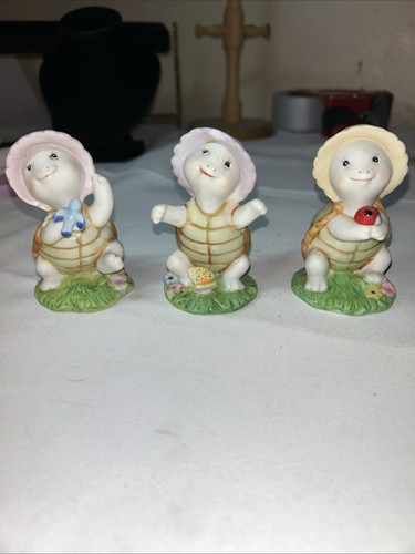 Vintage homco turtle figurines - vintage,