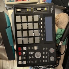 Akai MPC1000 128MB Sampler