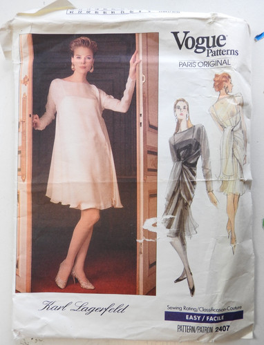 Vogue 2407 sewing pattern