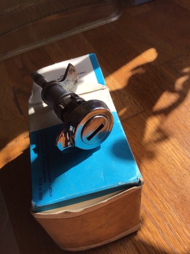 Mk1 escort boot lock - boot, new