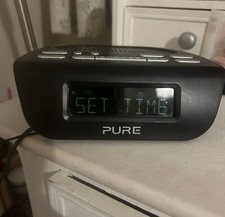 PURE Siesta Mi Series 2 DAB FM  Dual Alarm Clock Radio Green LED Auto Dimmer