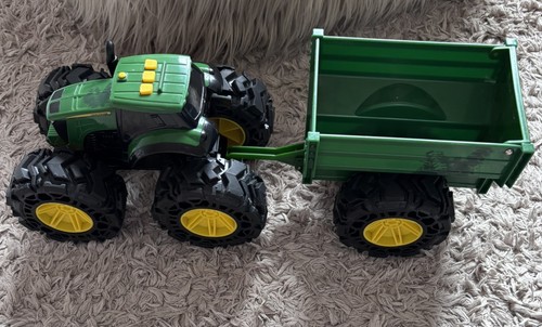 John deere kids - deere, treads