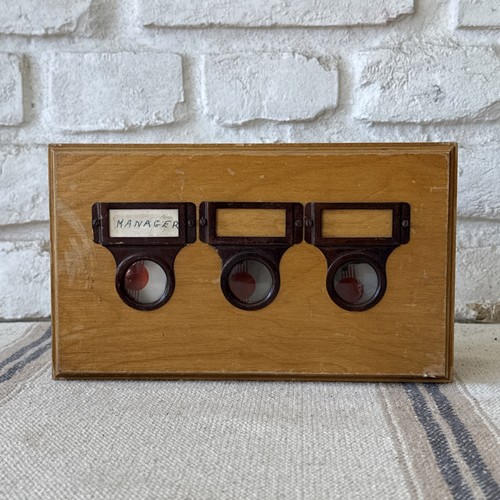 Vintage shop indicator servant - indicator,