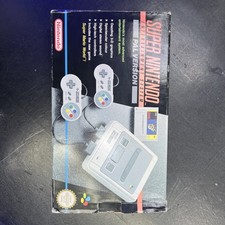 Super Mario World SNES Super Nintendo Console Boxed PAL version 