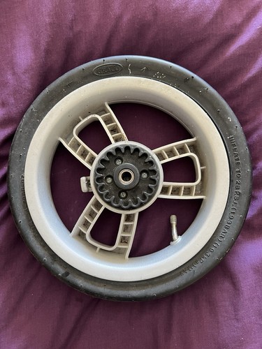 Graco symbio wheels - 2,