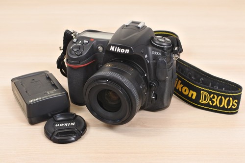 Nikon d300s 3mp dslr camera - dslr,