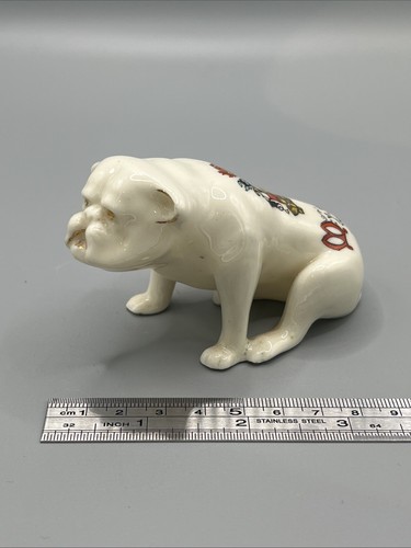 Swan crested china bulldog - bulldog,